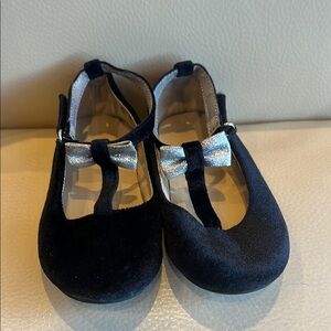 Gymboree Elegant Black Kids dress Shoes with Silver Bow fall winter outfit